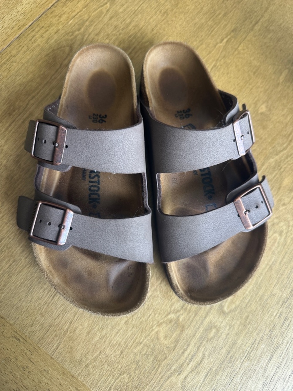 Birkenstock Arizona Double-Strap Sandals in Mocha (size 36)
